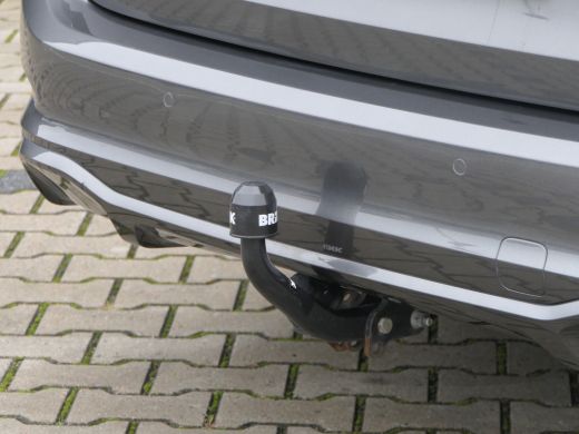 Ford Focus 1.0 EcoBoost Hybrid ST Line | Panoramadak | Trekhaak | B&O | Winterpack | Dodehoek Detectie | Pri... ActivLease financial lease