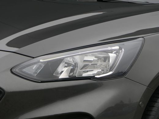 Ford Focus 1.0 EcoBoost Hybrid ST Line | Panoramadak | Trekhaak | B&O | Winterpack | Dodehoek Detectie | Pri... ActivLease financial lease