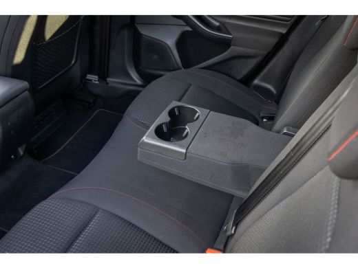 Ford Focus 1.0 EcoBoost Hybrid ST Line X | Driver-assistance-pack | Pano-dak | Winter-pack | | Achteruitrijc... ActivLease financial lease