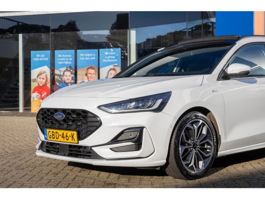 Ford Focus 1.0 EcoBoost Hybrid ST Line X | Driver-assistance-pack | Pano-dak | Winter-pack | | Achteruitrijc... ActivLease financial lease
