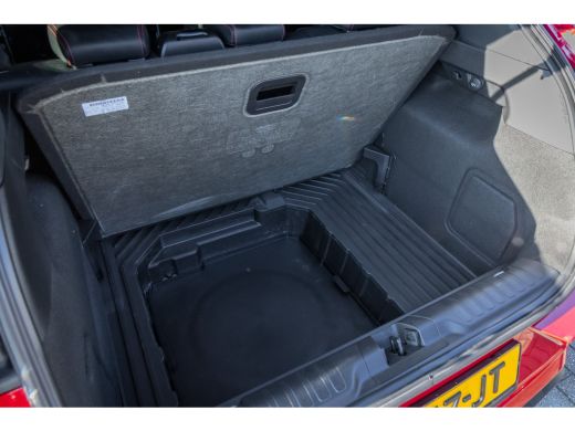 Ford Puma 1.0 EcoBoost Hybrid ST-Line X Hybrid | Adaptieve cruise | Winter-pack | CAmera | B&O Audio | Dode... ActivLease financial lease