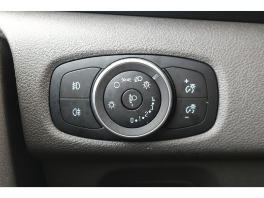 Ford Transit Custom 2.0 TDci L2 H1 Limited DC Automaat Leer ActivLease financial lease