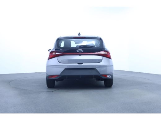 Hyundai i20 1.0 MPI Comfort Camera | Stoel en Stuurverwarming | Carplay | DAB | Airco | Cruise 16" Lichtmetaa... ActivLease financial lease