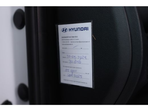 Hyundai Kona EV Fashion 64 kWh | Schuif-/kanteldak | Head-up display | Adaptive Cruise | Keyless | Camera | Cl... ActivLease financial lease