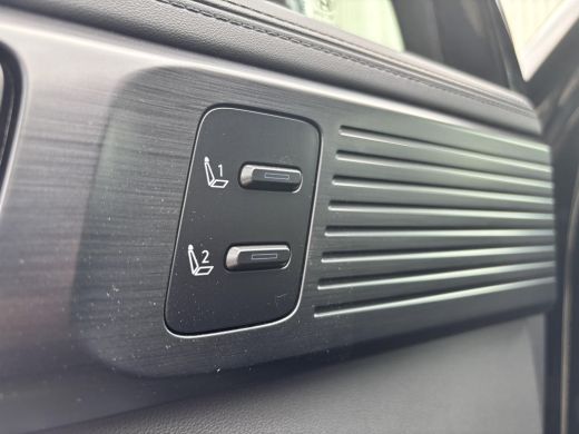 Hyundai Santa Fe 1.6 T-GDI PHEV Black Line 4WD 7p. | 5.000,- korting! | Uit voorraad leverbaar! | Apple Carplay/ A... ActivLease financial lease