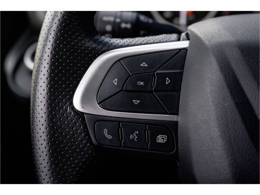 Iveco Daily 35S16V L2H2 | Automaat | Air-Pro Editie | Luchtvering | LED | Camera | Navi | PDC | 3.5T Trekgewi... ActivLease financial lease