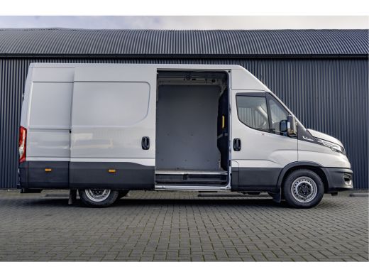 Iveco Daily 35S16V L2H2 | Automaat | Air-Pro Editie | Luchtvering | LED | Camera | Navi | PDC | 3.5T Trekgewi... ActivLease financial lease