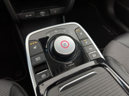 Kia e-Niro DynamicPlusLine 64 kWh [ 3-Fase ] {SOH-96%} (INCL-BTW) Aut.*PANO | LEATHER-FABRIC | FULL-LED | NA... ActivLease financial lease