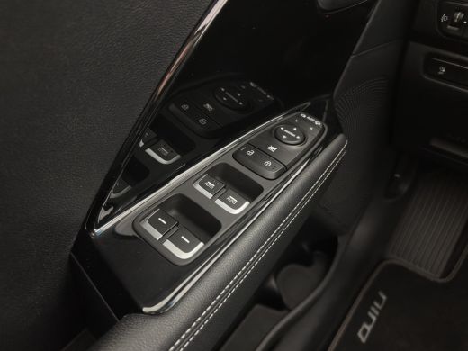 Kia e-Niro DynamicPlusLine 64 kWh [ 3-Fase ] {SOH-96%} (INCL-BTW) Aut.*PANO | LEATHER-FABRIC | FULL-LED | NA... ActivLease financial lease