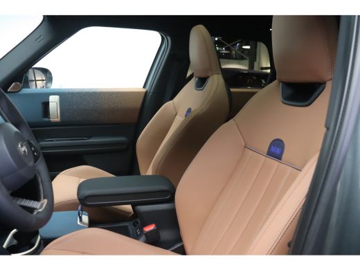 Mini Countryman C Automaat / Favoured Trim / Pakket L / 19" Kaleido Spoke 2-tone ActivLease financial lease