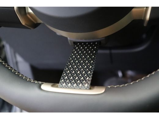 Mini Countryman C Automaat / Favoured Trim / Pakket L / 19" Kaleido Spoke 2-tone ActivLease financial lease