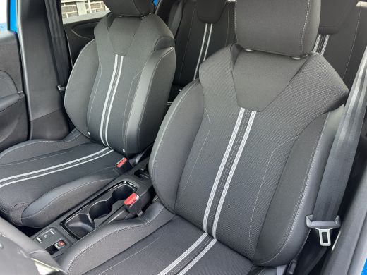 Opel Corsa 1.2 110PK AUTOMAAT HYBRIDE YES | 8 JAAR SPECIALE OPEL GARANTIE| NIEUW VOORRAAD| LED KOPLAMPEN| AI... ActivLease financial lease