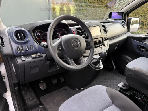 Opel Vivaro 1.6 CDTI 126 PK / L1H1 / 1e EIG. / ACHTERKLEP / AIRCO / CRUISE / NAVI / CAMERA / BLUETOOTH ActivLease financial lease