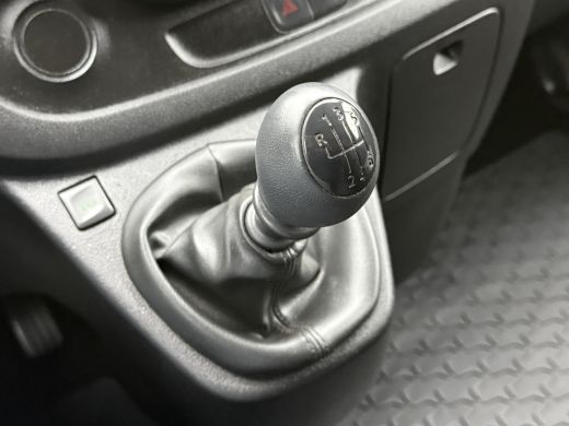 Opel Vivaro 1.6 CDTI 126 PK / L1H1 / 1e EIG. / ACHTERKLEP / AIRCO / CRUISE / NAVI / CAMERA / BLUETOOTH ActivLease financial lease