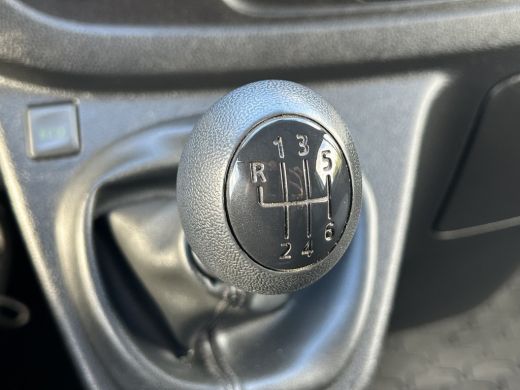 Opel Vivaro 1.6 CDTI 126 PK / L1H1 / 1e EIG. / TREKHAAK / ACHTERKLEP / AIRCO / CRUISE / NAVI / CAMERA / BLUET... ActivLease financial lease