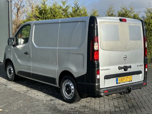 Opel Vivaro 1.6 CDTI 126 PK / L1H1 / 1e EIG. / TREKHAAK / ACHTERKLEP / AIRCO / CRUISE / NAVI / CAMERA / BLUET... ActivLease financial lease