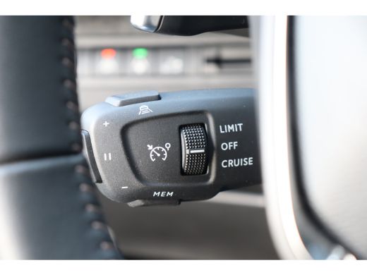 Peugeot 5008 1.2 HYBRID 136PK ALLURE PACK AUTOMAAT / NAVI / CLIMA / PDC / 18" LMV / CAMERA / KEYLESS / FULL-LE... ActivLease financial lease