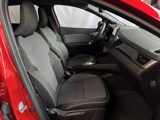 Renault Captur 1.3 160 PK 4 CIL CAMERA 18''LMV STOEL/STUUR .VERW PURE VISION LED 10'' R-LINK NAVI 2025 EDC-autom... ActivLease financial lease