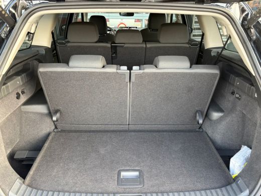 Skoda Kodiaq 1.5 TSI 150 pk 7-DSG. 7 Pers. | Wegklapbare trekhaak | Achteruitrijcamera | Navigatie | ActivLease financial lease