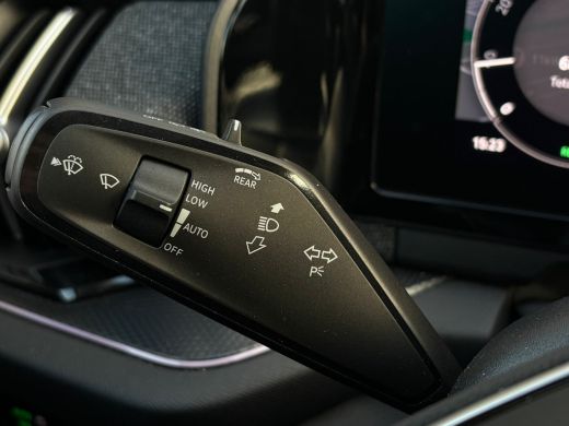 Skoda Kodiaq 1.5 TSI 150 pk 7-DSG. 7 Pers. | Wegklapbare trekhaak | Achteruitrijcamera | Navigatie | ActivLease financial lease