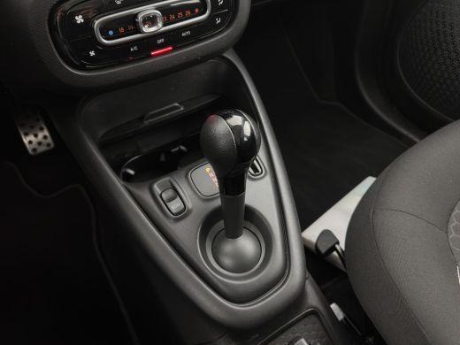 Smart Forfour EQ Comfort 18 kWh [ 3-Fase ] {SOH-95%} (INCL-BTW) Aut. *NAVI-FULLMAP | COMFORT-SEATS | AIRCO | CR... ActivLease financial lease