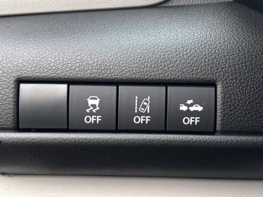 Suzuki Swift 1.2 Style Smart Hybrid Achteruitrijcamera |  Climate Control | Navigatiesysteem | Adaptieve Cruis... ActivLease financial lease