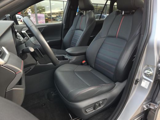 Toyota RAV4 2.5 Plug-in Hybrid AWD Bi-Tone Plus | Panorama | 360 Camera | Apple CarPlay | Rijklaarprijs incl... ActivLease financial lease