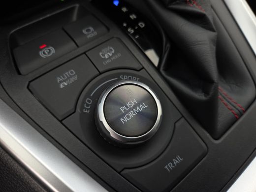 Toyota RAV4 2.5 Plug-in Hybrid AWD Bi-Tone Plus | Panorama | 360 Camera | Apple CarPlay | Rijklaarprijs incl... ActivLease financial lease