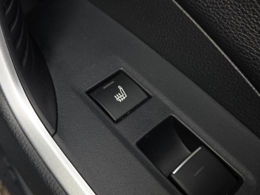 Toyota RAV4 2.5 Plug-in Hybrid AWD Bi-Tone Plus | Panorama | 360 Camera | Apple CarPlay | Rijklaarprijs incl... ActivLease financial lease