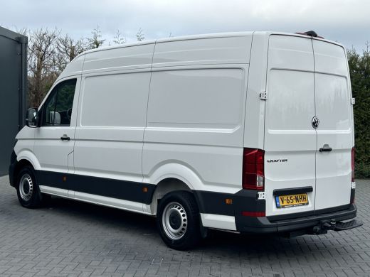 Volkswagen Crafter 2.0 TDI 141 PK / DSG AUTOMAAT / L3H3 / 3 TONS TREKHAAK / AIRCO / CRUISE / CAMERA / 3-ZITS ActivLease financial lease
