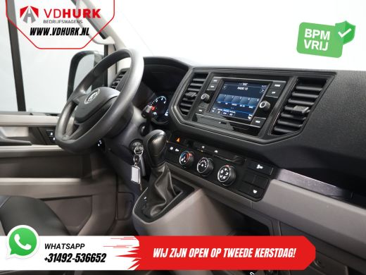 Volkswagen Crafter 35 2.0 TDI 140 pk DSG Aut. L3H3 BPM VRIJ! Carplay/ Camera/ Cruise/ Trekhaak/ Betimmerd/ Airco ActivLease financial lease