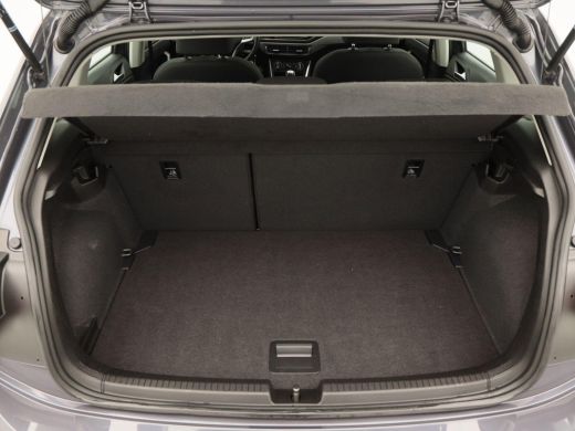 Volkswagen Polo 1.0 TSi Life | Adaptive Cruise | Camera | CarPlay | Parkeersensoren | Digitaal Dashboard | Ledere... ActivLease financial lease