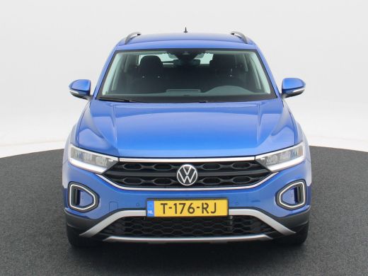 Volkswagen T-Roc 1.0 TSi 110 Pk Life | Adaptive Cruise | Navigatie | CarPlay | Camera | Climate | 25.102 Km!! ActivLease financial lease