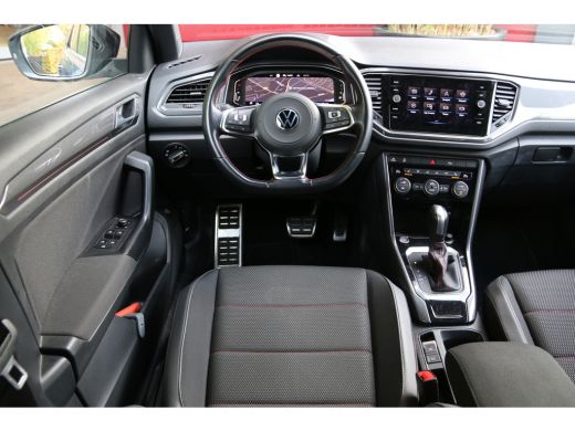 Volkswagen T-Roc 1.5 TSI Sport Business R | Adapt. Cruise | Virt. cockpit | Camera | Stoelverw. | 18'' ActivLease financial lease