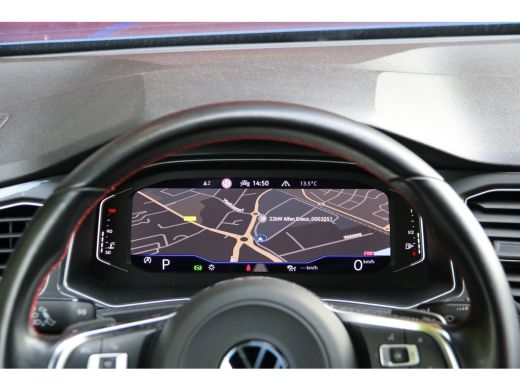 Volkswagen T-Roc 1.5 TSI Sport Business R | Adapt. Cruise | Virt. cockpit | Camera | Stoelverw. | 18'' ActivLease financial lease