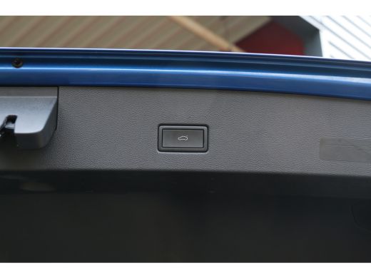 Volkswagen T-Roc 1.5 TSI Sport Business R | Adapt. Cruise | Virt. cockpit | Camera | Stoelverw. | 18'' ActivLease financial lease