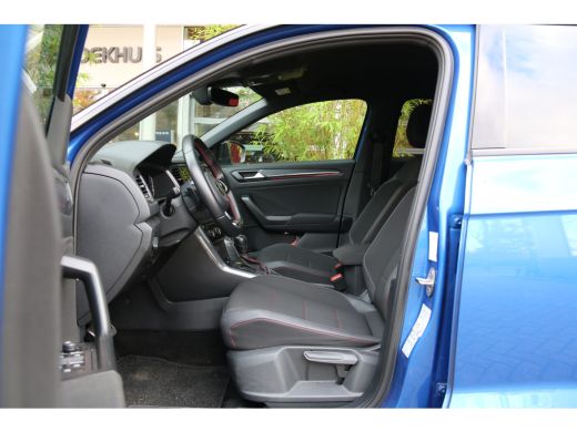 Volkswagen T-Roc 1.5 TSI Sport Business R | Adapt. Cruise | Virt. cockpit | Camera | Stoelverw. | 18'' ActivLease financial lease