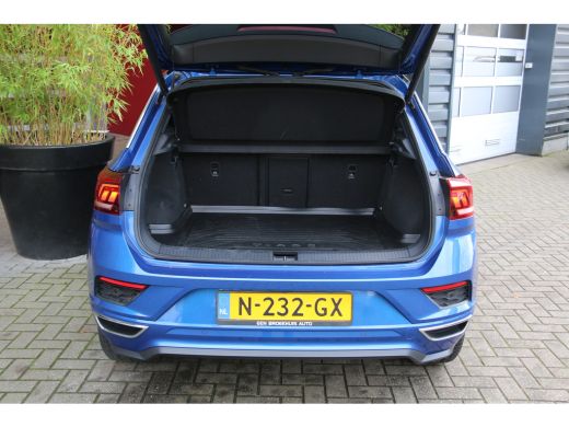 Volkswagen T-Roc 1.5 TSI Sport Business R | Adapt. Cruise | Virt. cockpit | Camera | Stoelverw. | 18'' ActivLease financial lease