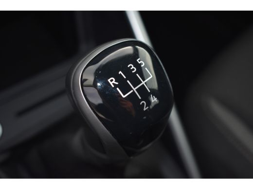 Volkswagen Taigo 1.0 TSI 95PK Life | STOELVERW. | APP. CONNECT | ADAPT. CRUISE | CAMERA. ACHTER | DAB+ | LED ActivLease financial lease