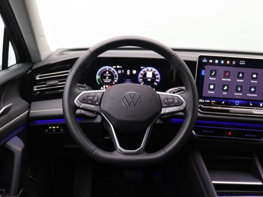 Volkswagen Tiguan 1.5 eHybrid Elegance 204PK DSG Trekhaak, ErgoActive Stoel, Stoelverwarming voor + achter, Stuurwi... ActivLease financial lease