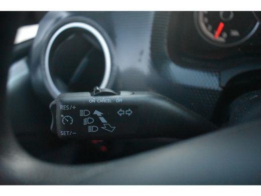 Volkswagen up! 1.0 MPI 65PK | CAMERA ACHTER | NAVI VIA APP | CRUISE CONTROL | DAB+ ActivLease financial lease