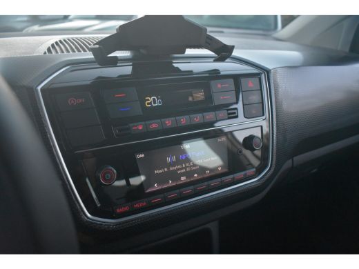 Volkswagen up! 1.0 MPI 65PK | CAMERA ACHTER | NAVI VIA APP | CRUISE CONTROL | DAB+ ActivLease financial lease