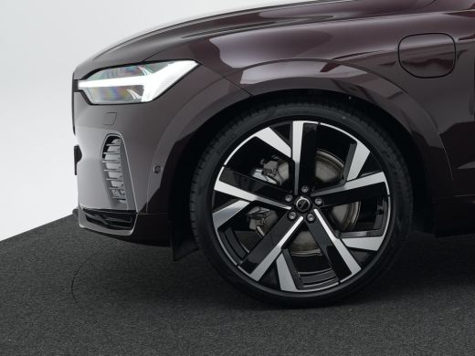 Volvo  XC60 T8 Plug-in hybrid AWD Ultimate Dark | LUCHTVERING | B&W AUDIO | PANORAMADAK ActivLease financial lease