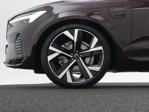 Volvo  XC60 T8 Plug-in hybrid AWD Ultimate Dark | LUCHTVERING | B&W AUDIO | PANORAMADAK ActivLease financial lease
