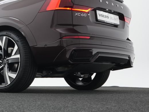 Volvo  XC60 T8 Plug-in hybrid AWD Ultimate Dark | LUCHTVERING | B&W AUDIO | PANORAMADAK ActivLease financial lease