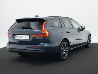 Volvo  V60 2.0 B4 Plus Dark | Camera | Trekhaak | Adaptive Cruise | Stoelverwarming V+A | Stuurwiel verwarmd...