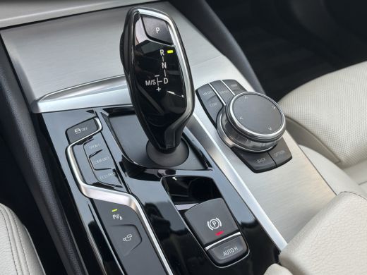 BMW 5 Serie Touring 520d High Executive | Pano | 360 Camera | Harman Kardon | Stoel Ventilatie ActivLease financial lease