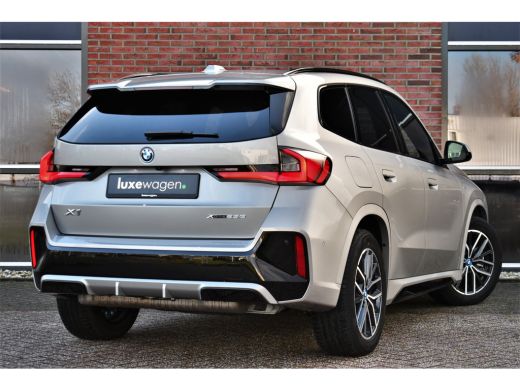 BMW X1 xDrive25e M-Sport Pano Trekhaak Camera 3786km! ActivLease financial lease