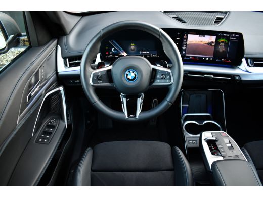 BMW X1 xDrive25e M-Sport Pano Trekhaak Camera 3786km! ActivLease financial lease