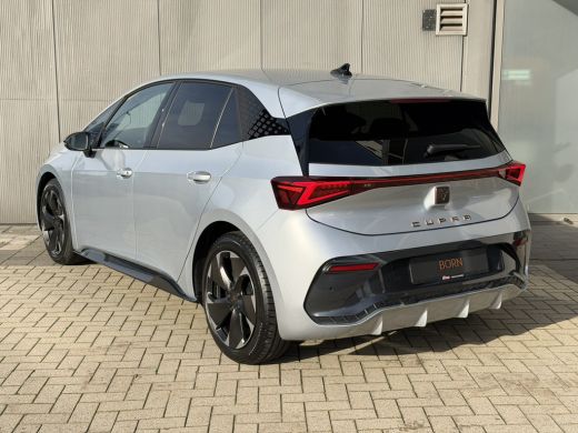 CUPRA Born Essential Limited Elektromotor 150 kW / 204 PK Hatchback Elektrische aandrijving ActivLease financial lease